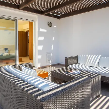 Villa Miranda Infinity Pool