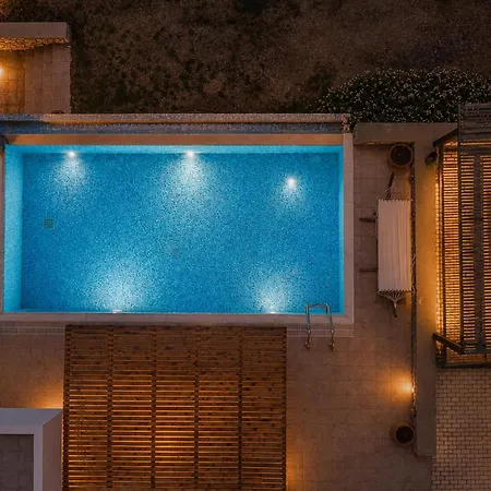 Miranda Infinity Pool Líndos